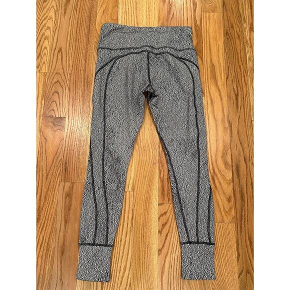 Lululemon High Rise Leggings - Picture 2 of 6